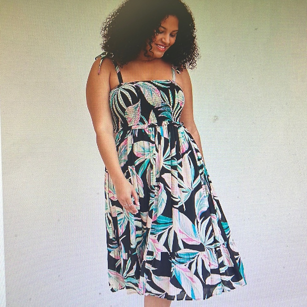 Size 2 Maxi Rayon Tiered Dress